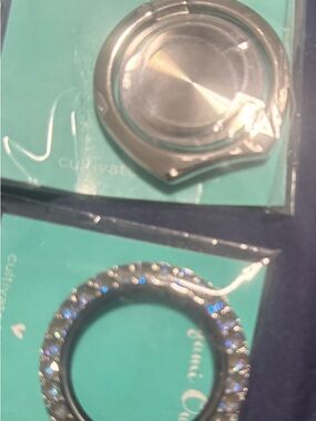 Origami Owl Living Locket Phone Ring Silver LK3041 with Twist Face